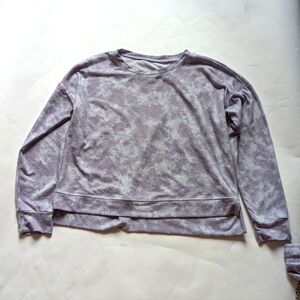 onzie yoga flow divine pullover - size M/L - Purple 💜